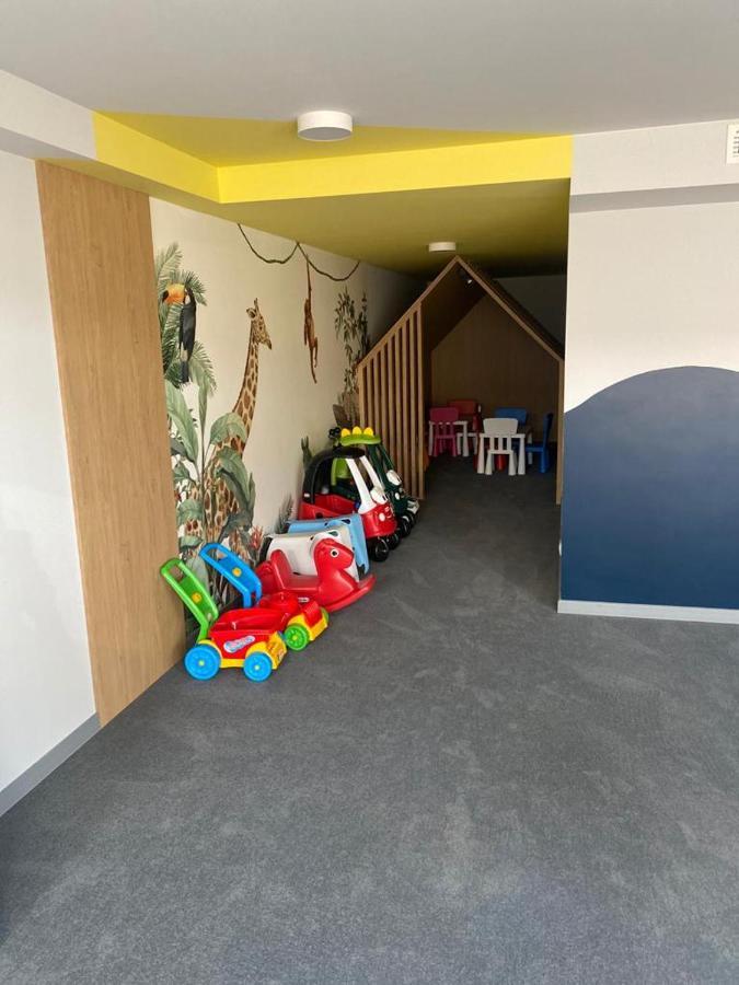 רבאל Apartament Delux מראה חיצוני תמונה